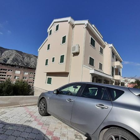 Fiore di Cattaro **** Lux Apartment with Parking Esterno foto