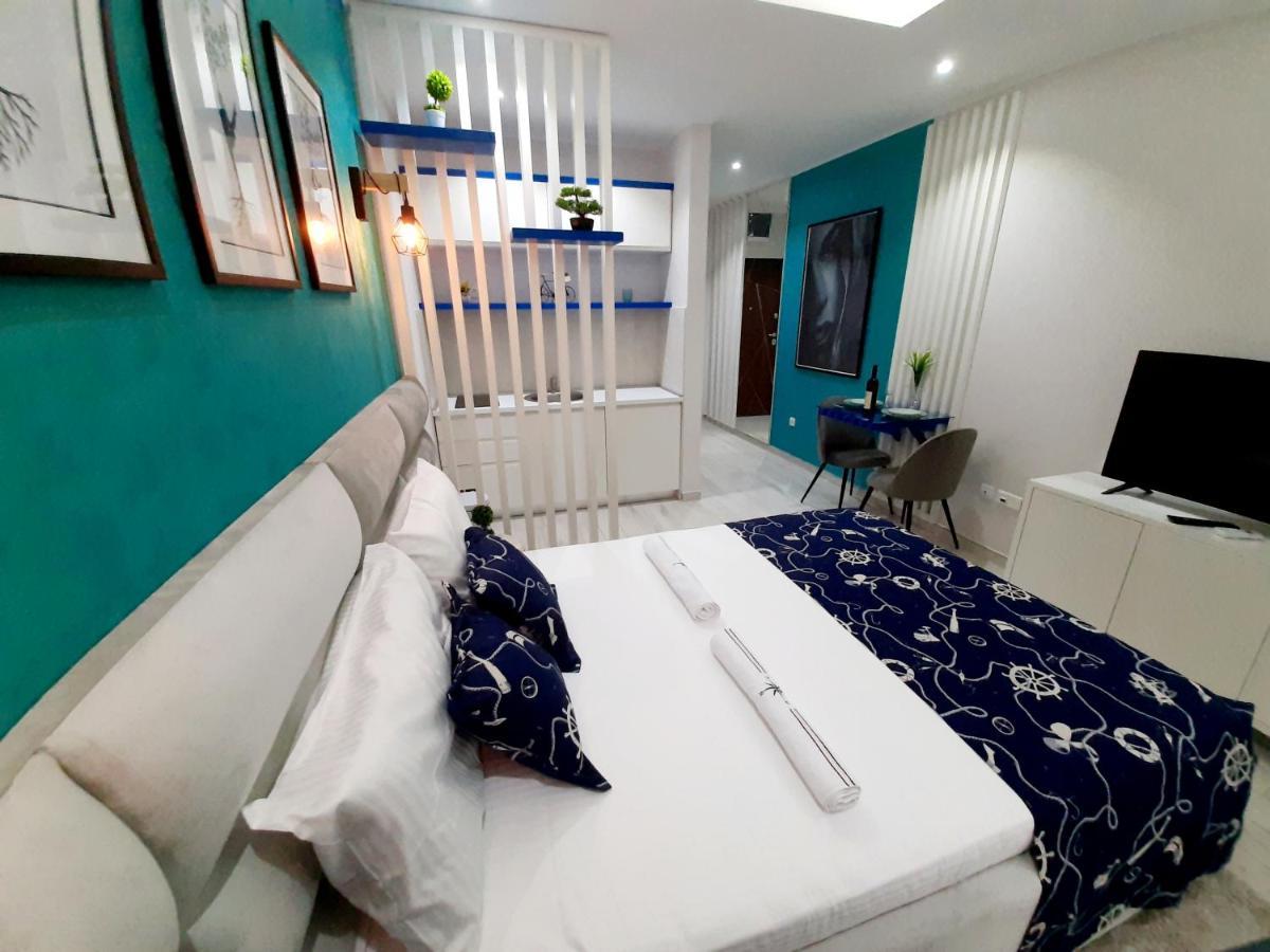 Fiore di Cattaro **** Lux Apartment with Parking Esterno foto
